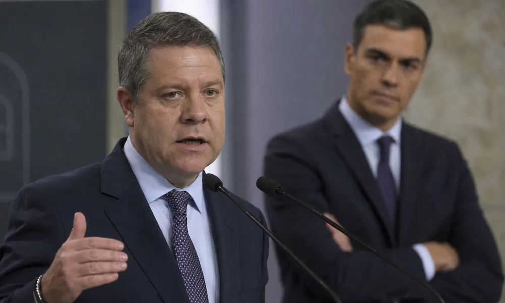 Page planta cara a Sánchez