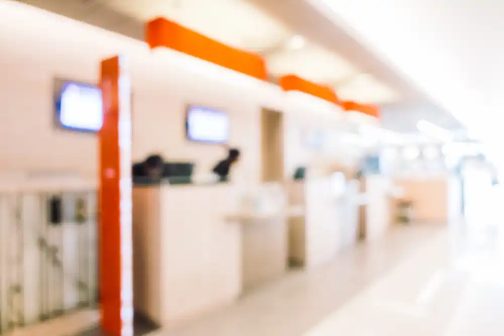 la banca cierra oficinas