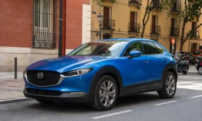 un Mazda CX-30