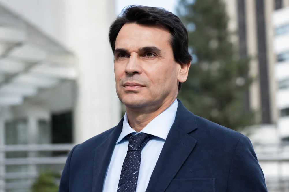 Alberto González Amador