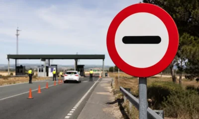 señal roja con raya negra DGT