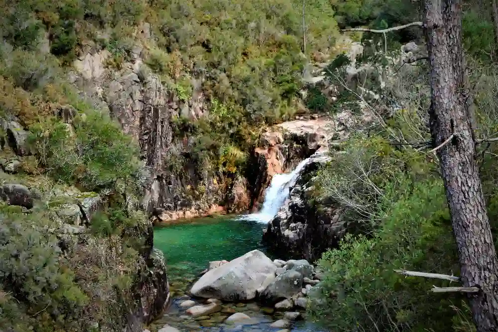 10 cascadas en España