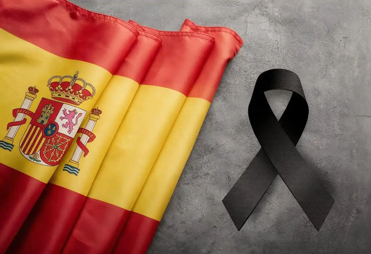 mure niño en la celebración de España