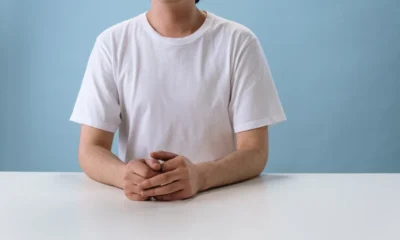Cómo eliminar manchas de protector solar en la ropa sin dañar el tejido