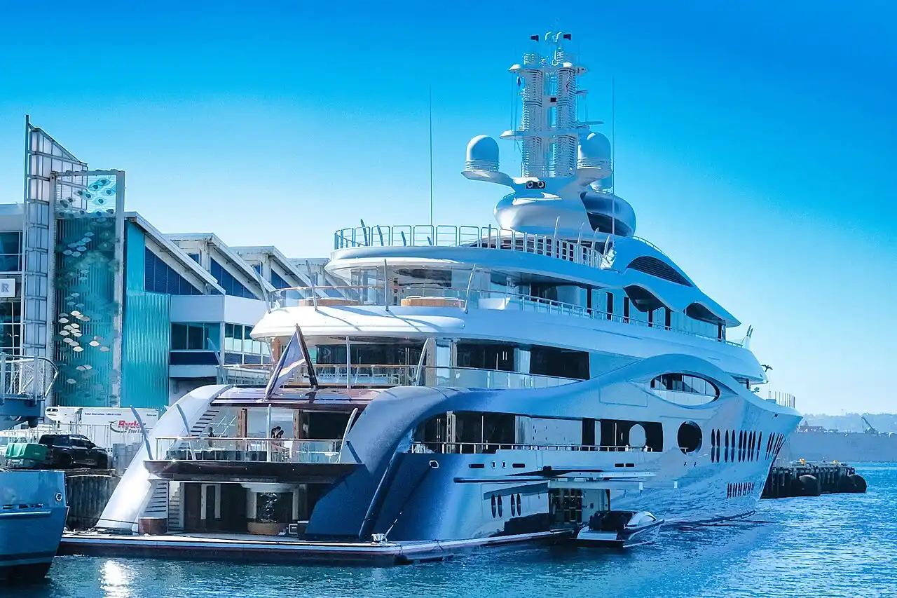 El yate de Mark Zuckerberg