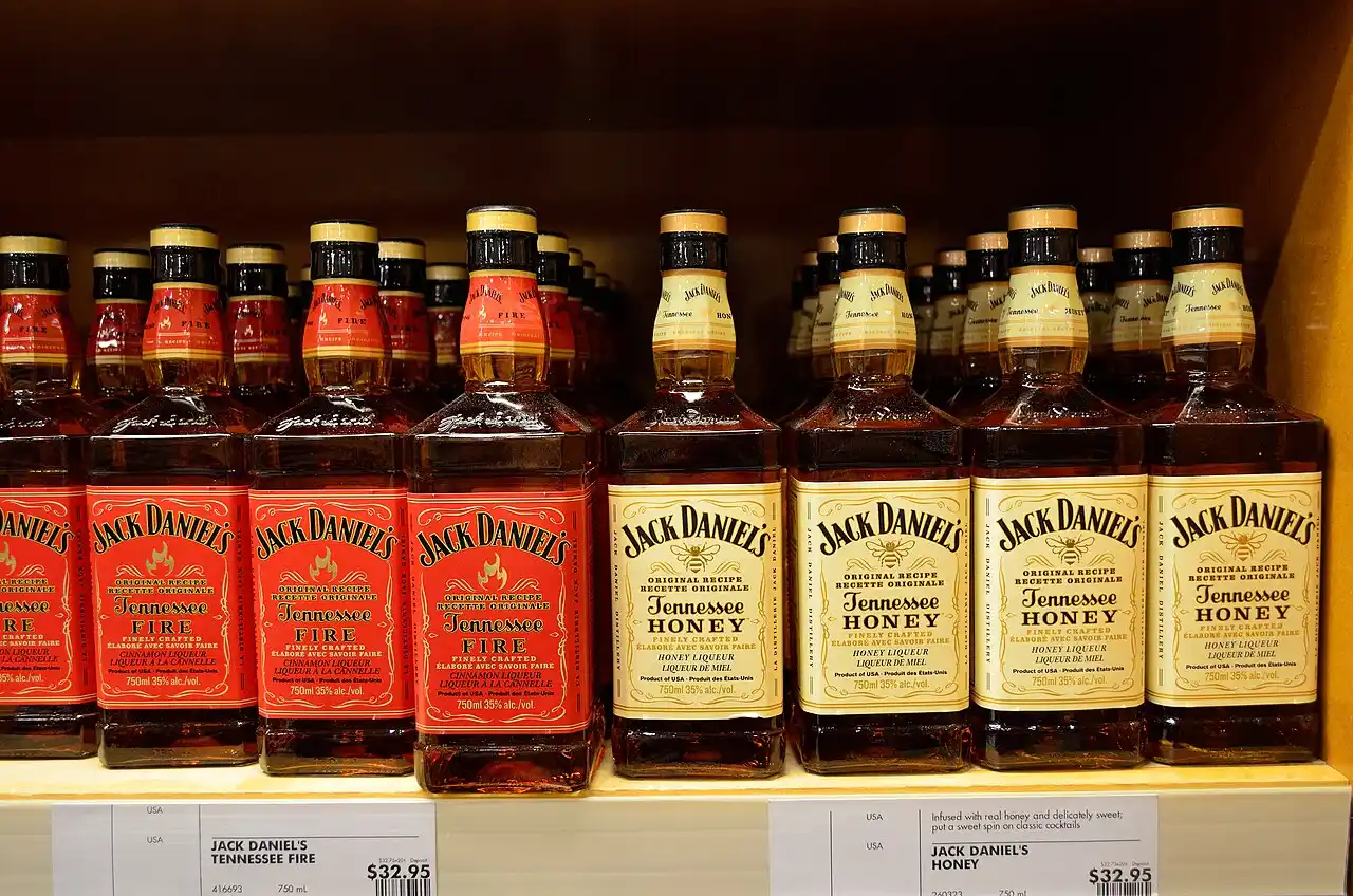 botellas de Jack Daniels
