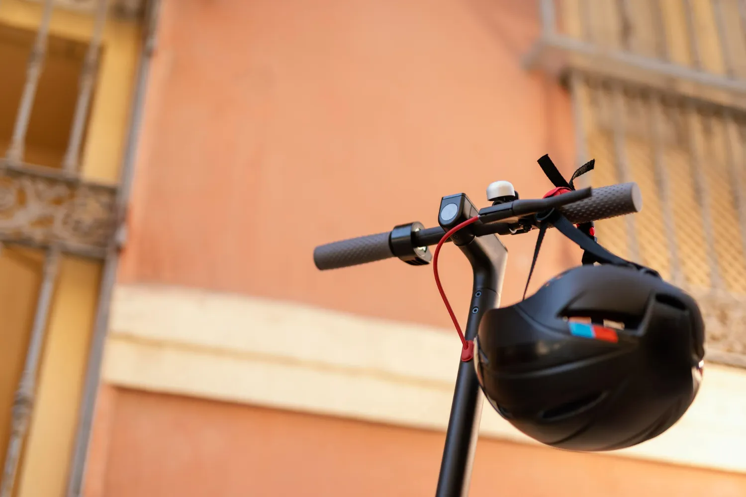 casco para patinetes eléctricos