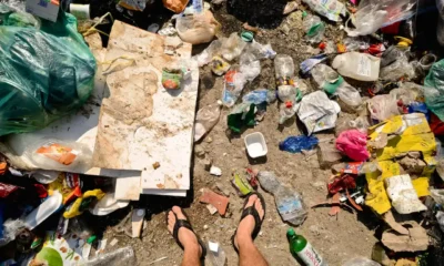cubierto de basura
