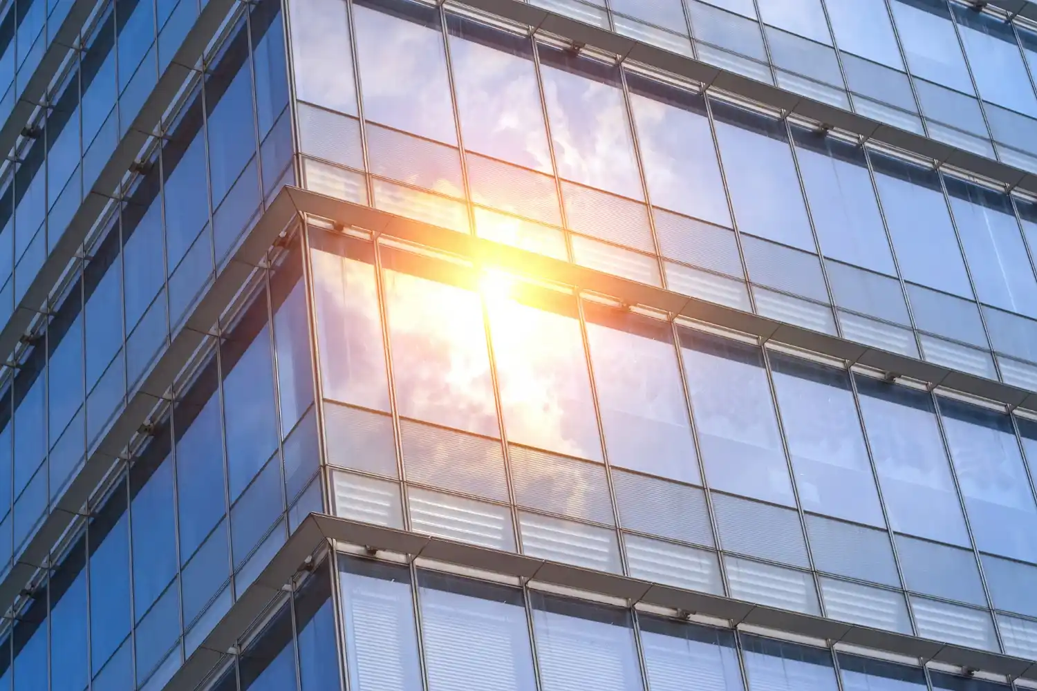 fachadas en superficies solares
