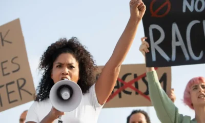 las mujeres jóvenes son más progresistas