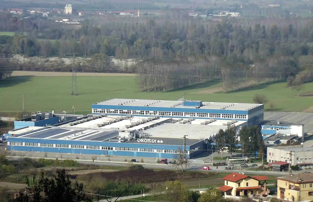 sede de luxottica