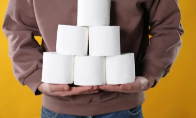 seis rollos de papel