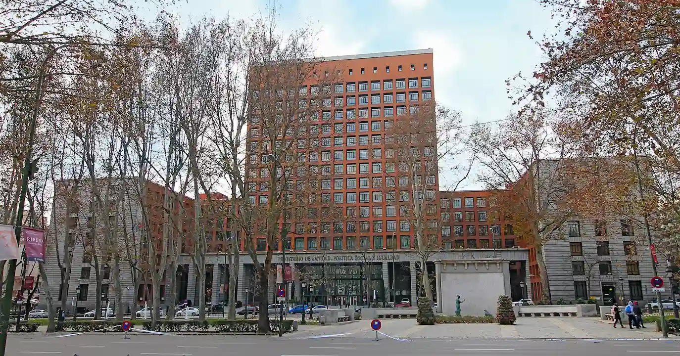 Fachada del Ministerio de Sanidad de España