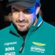 alonso con ropa aston martin