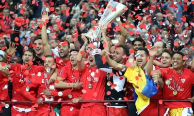 celebracion club ganador uefa cup