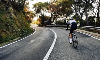 corredor de la vuelta en curva