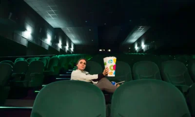 el sonido te rodea en el cine