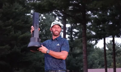 jugador golf con premio