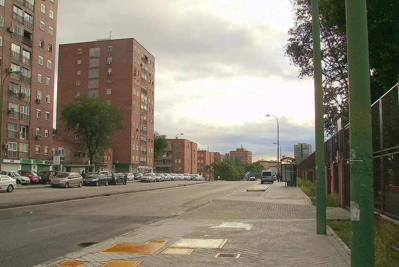 la avenida de Los Poblados