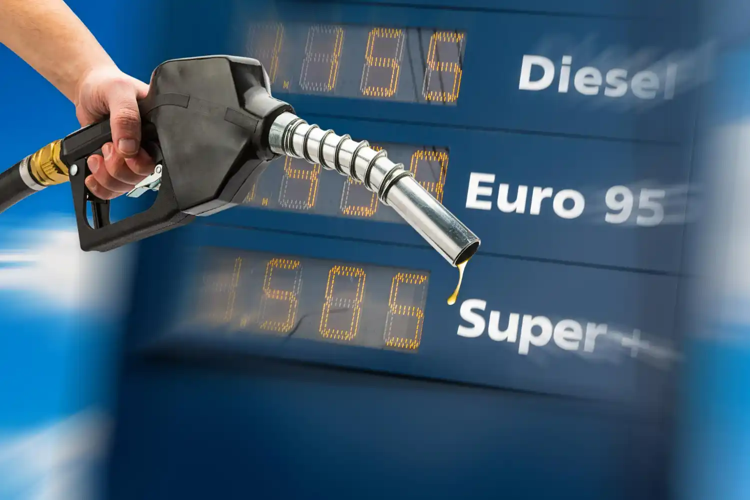 manguera con precios carburantes