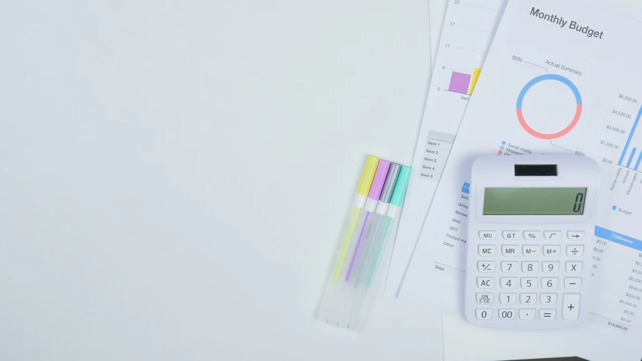 Nóminas y calculadora para comparar el salario anual en 12 o 14 pagas