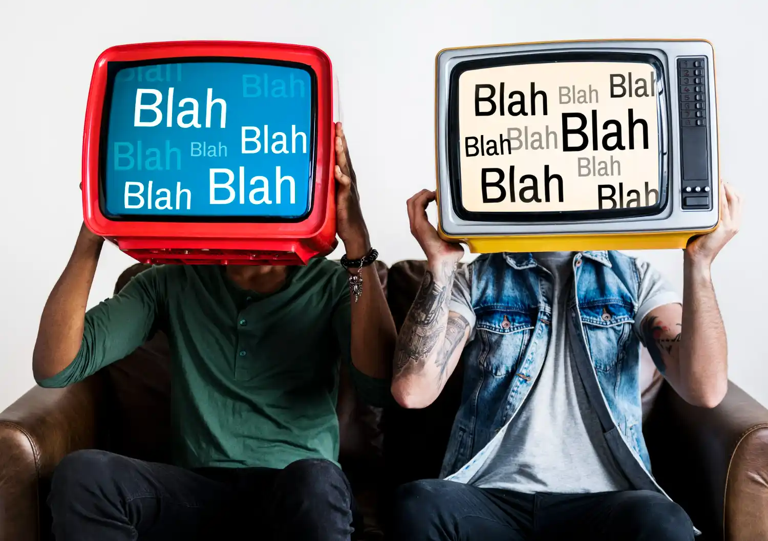 personas hablan con cabeza forma tv