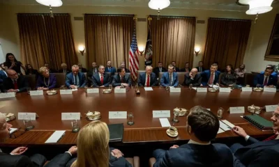 segundo gabinete de Trump reuniodo