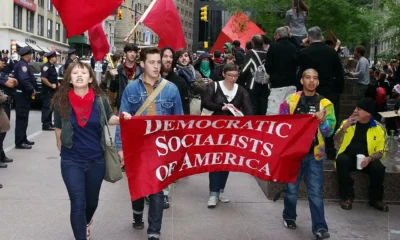 socialistas de EEUU protestando