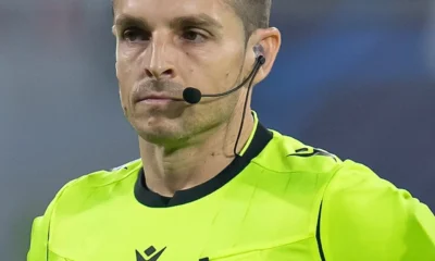 un arbito español