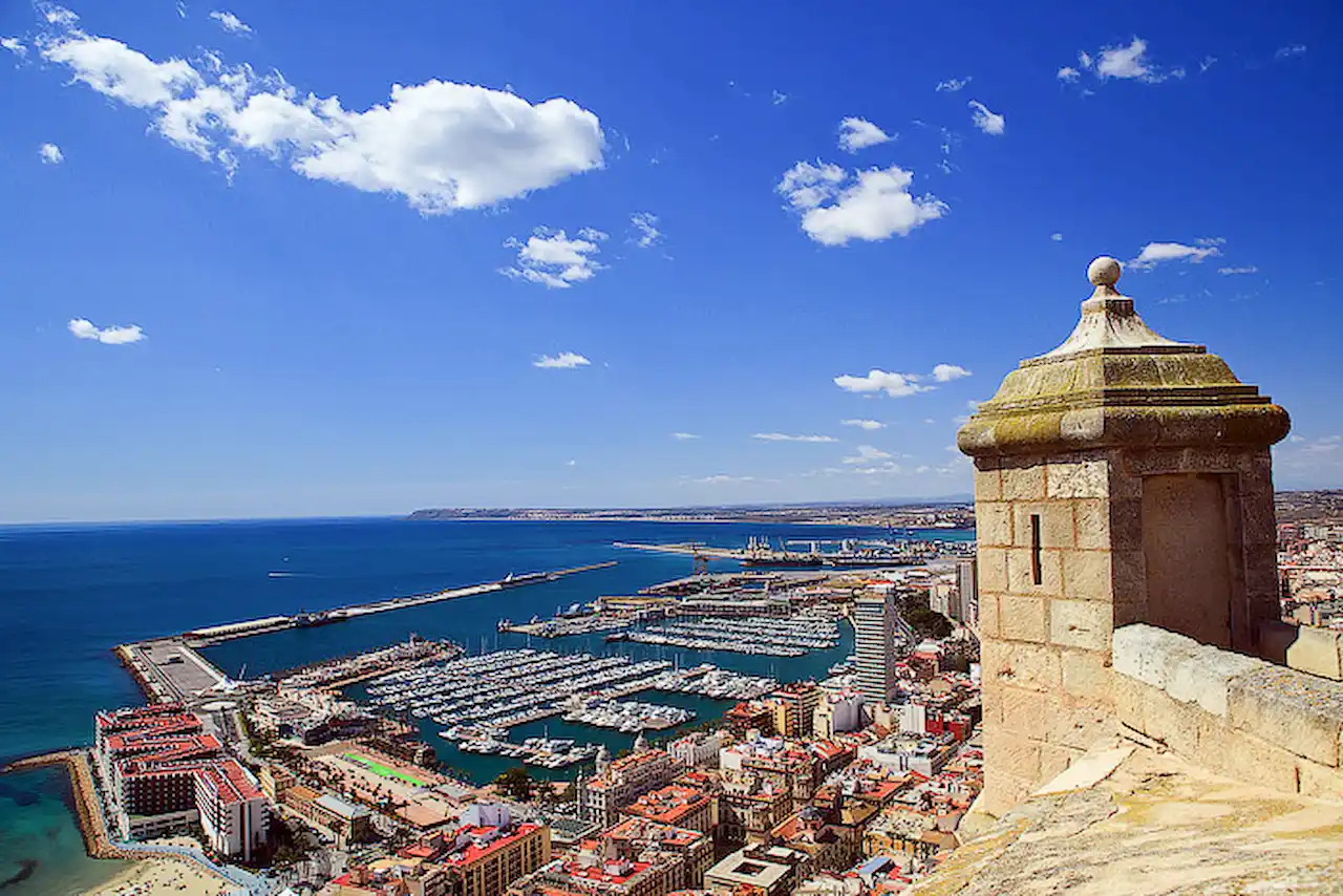vista de mar de Alicante