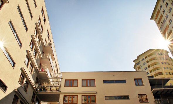Pisos en alquiler en España, donde uno de cada tres anuncios ya es de temporada