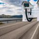 Cámara de control de velocidad por radar en la carretera